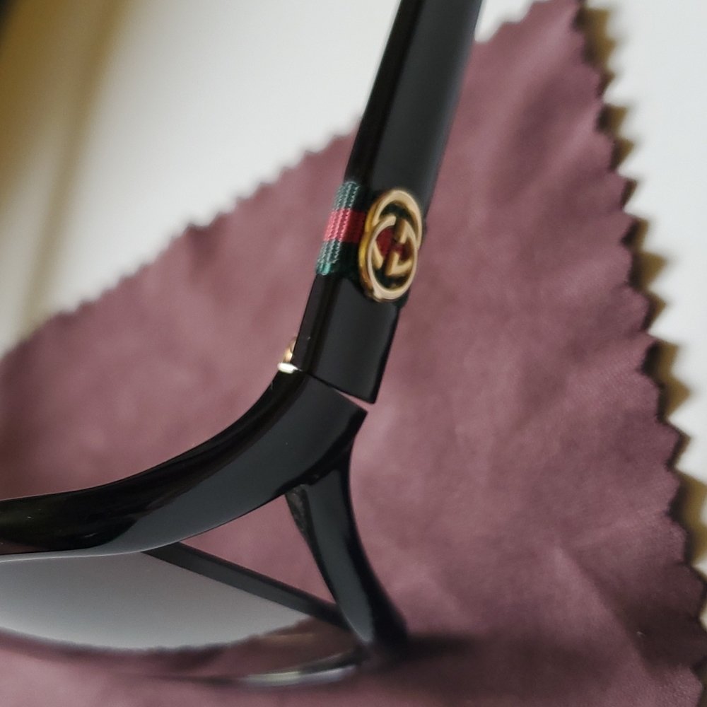 Gucci Bundle - image 2